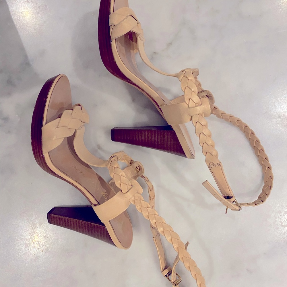 Juicy couture sandals